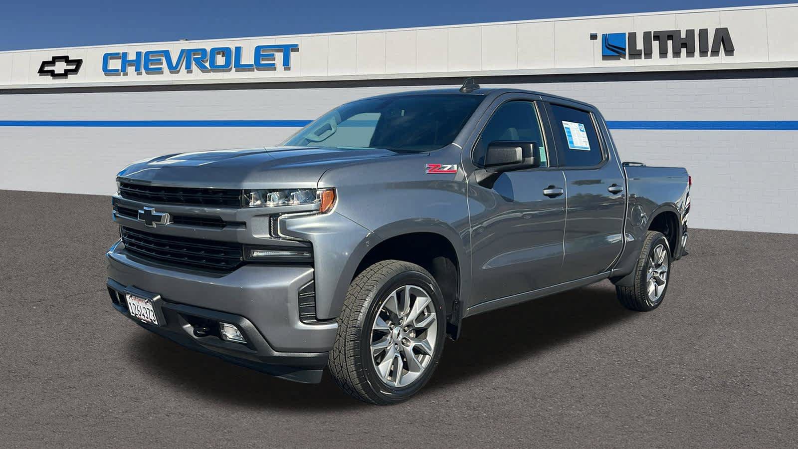 Used 2021 Chevrolet Silverado 1500 RST w/ Convenience Package II AWD/4WD image 1