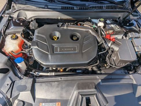 Used 2020 Lincoln MKZ Reserve w/ Elements Package image 10