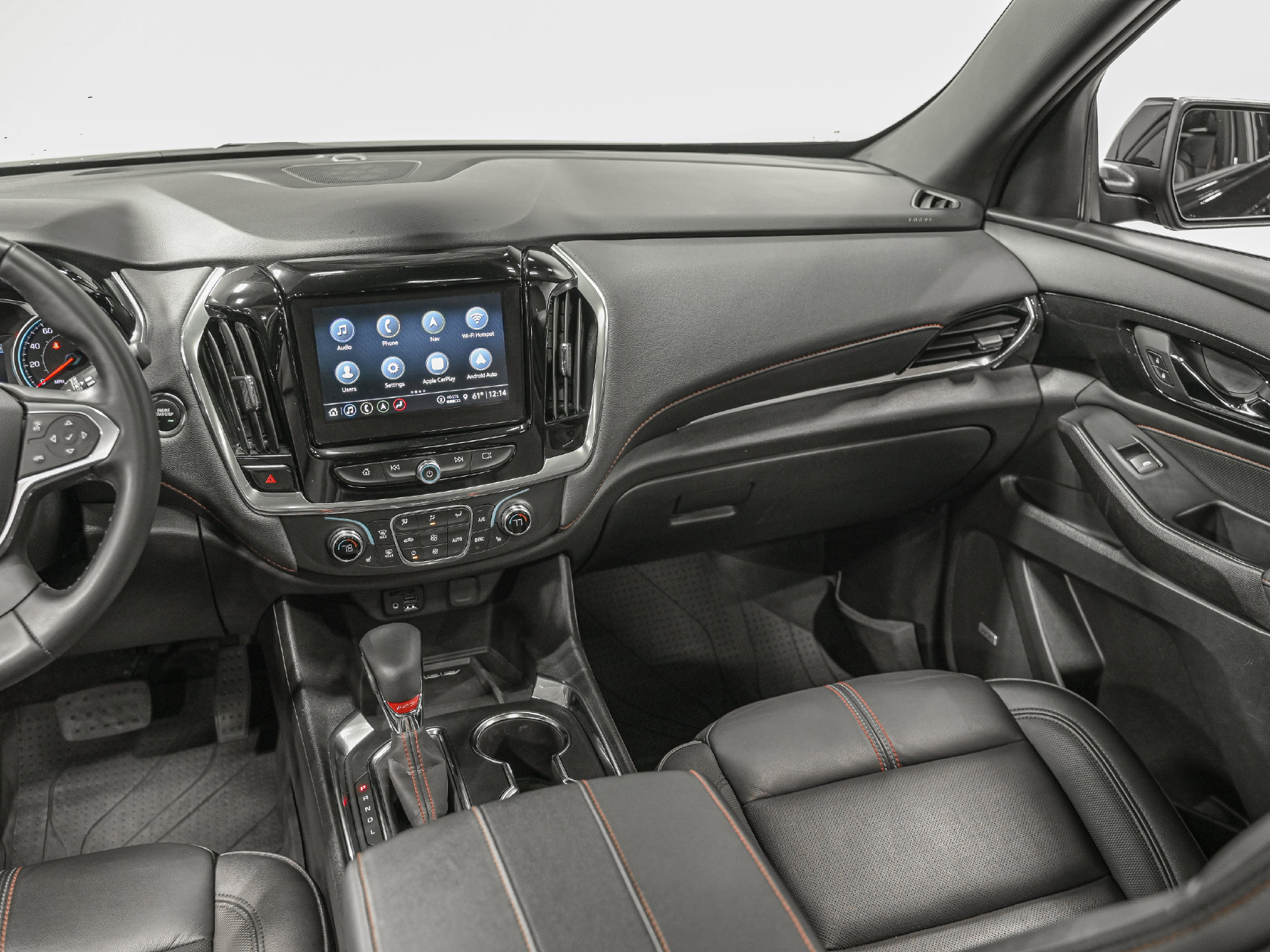 Used 2023 Chevrolet Traverse RS w/ LPO, Floor Liner Package AWD/4WD image 31