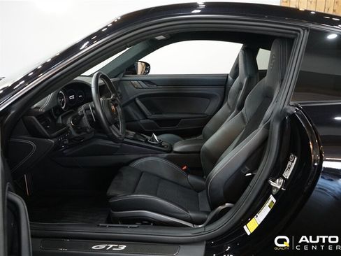 Used 2022 Porsche 911 GT3 RWD image 21