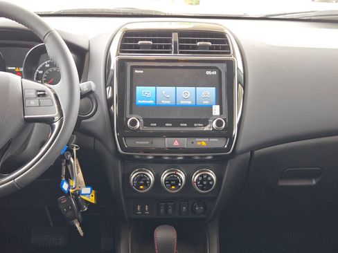 New 2026 Mitsubishi Outlander Sport LE AWD/4WD image 16