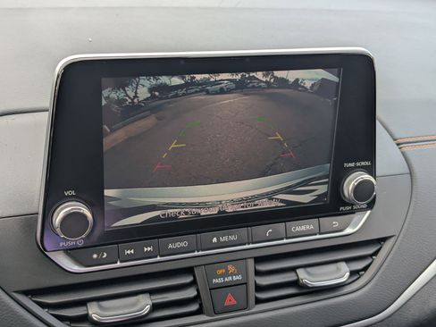 Used 2021 Nissan Altima 2.5 SR image 25