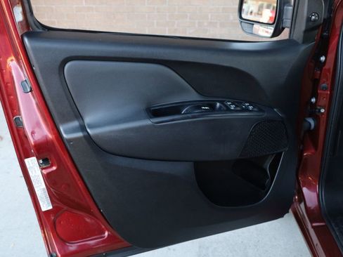 Used 2015 RAM ProMaster City Tradesman SLT w/ Rear Back-up Camera Group image 12