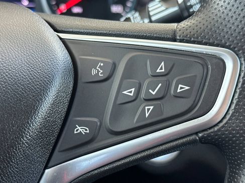 Used 2022 Chevrolet Equinox LT FWD image 27