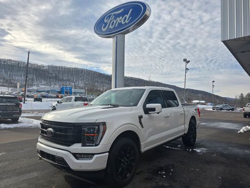 Used 2023 Ford F150 Platinum w/ Equipment Group 701A High image 4