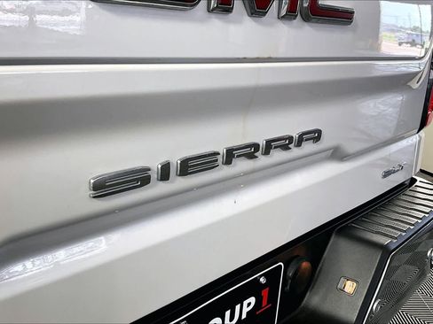 Used 2024 GMC Sierra 1500 SLT RWD image 28