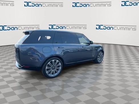 Used 2024 Land Rover Range Rover Long Wheelbase SE AWD/4WD image 8