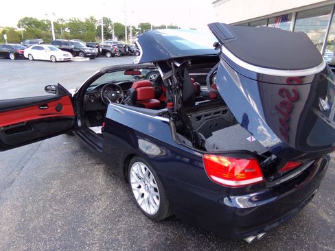Used 2009 BMW 328i Convertible w/ Premium Pkg RWD image 3