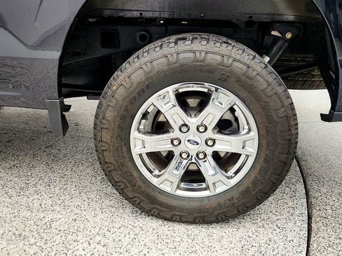 Used 2022 Ford F150 XLT w/ XTR Package image 9