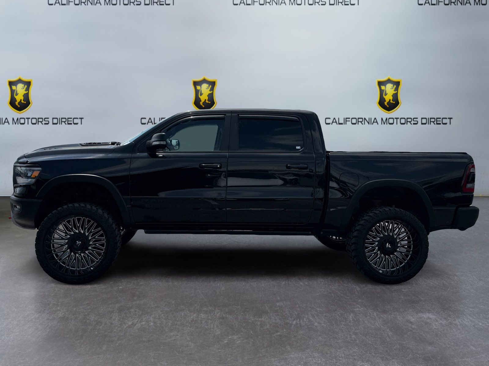 Used 2019 RAM 1500 Rebel w/ Rebel Level 1 Equipment Group AWD/4WD image 2