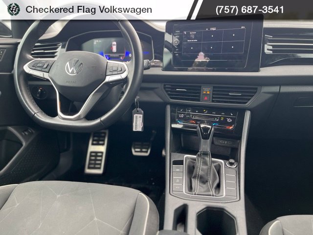 Used 2025 Volkswagen Jetta Sport FWD image 28