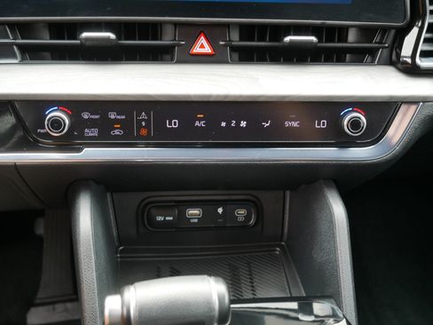 Certified 2023 Kia Sportage X-Line w/ X-Line Premium Package AWD/4WD image 23