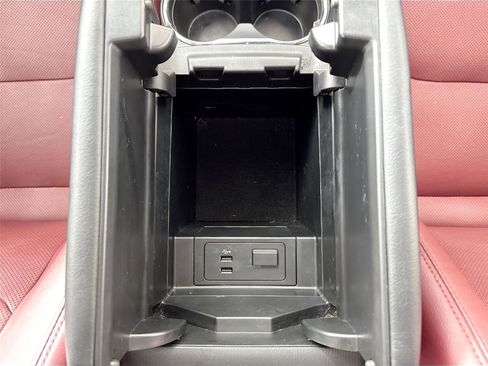 Certified 2023 MAZDA CX-9 Carbon Edition image 34