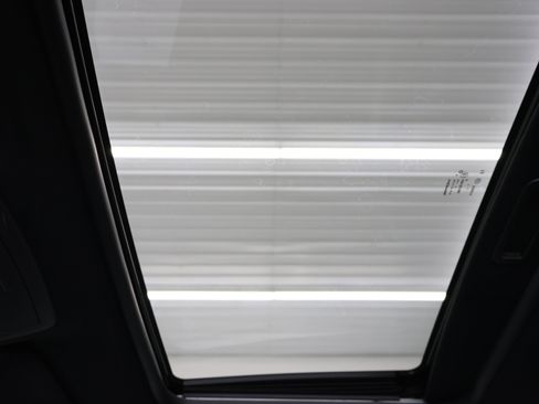 Used 2011 Dodge Challenger SRT8 w/ Green w/Envy Group image 13