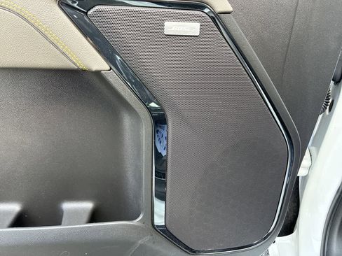 Used 2023 Chevrolet Silverado 1500 ZR2 w/ Technology Package image 23