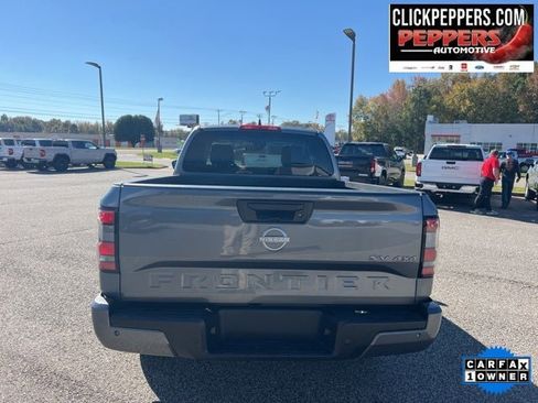 Used 2024 Nissan Frontier SV w/ Technology Package image 5