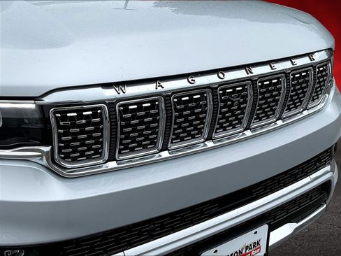 Used 2024 Jeep Grand Wagoneer Series III w/ Rear Seat Video Group 1 AWD/4WD image 34