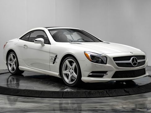 Used 2014 Mercedes-Benz SL 550 image 27