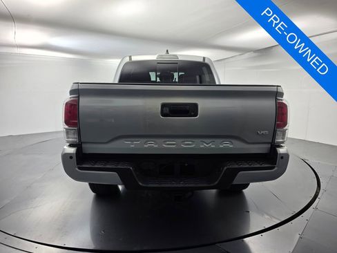 Used 2023 Toyota Tacoma TRD Off-Road w/ TRD Premium Off Road Package AWD/4WD image 5