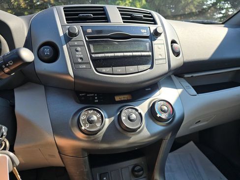 Used 2009 Toyota RAV4 4WD image 18
