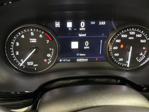 Used 2024 Cadillac XT5 Premium Luxury w/ Technology Package AWD/4WD image 22