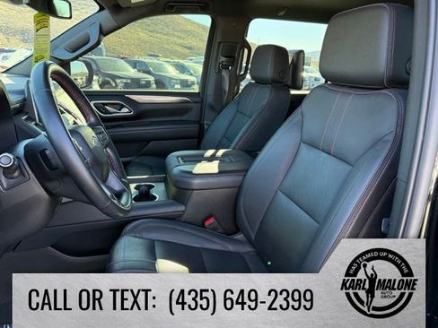 Used 2023 Chevrolet Suburban RST w/ Sport Performance Package AWD/4WD image 14