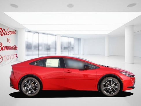 New 2026 Toyota Prius XLE image 5