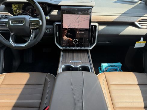 New 2026 GMC Acadia Denali Ultimate AWD/4WD image 20