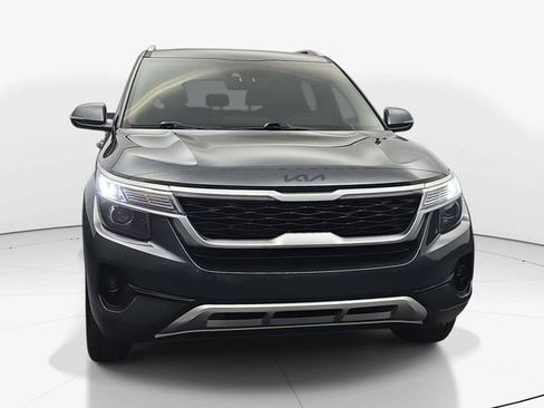 Used 2023 Kia Seltos S FWD image 5