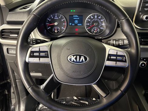 Used 2021 Kia Telluride LX AWD/4WD image 19