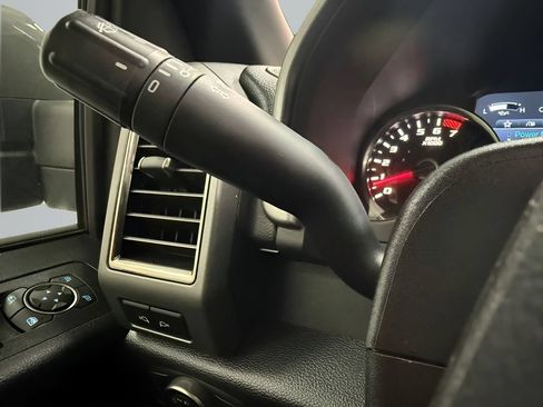 Used 2019 Ford F150 Raptor w/ Equipment Group 802A Luxury AWD/4WD image 21