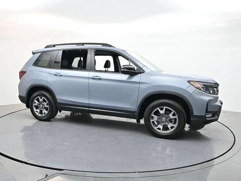 Used 2022 Honda Passport TrailSport image 9