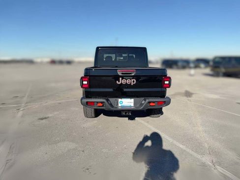 New 2026 Jeep Gladiator Mojave image 10