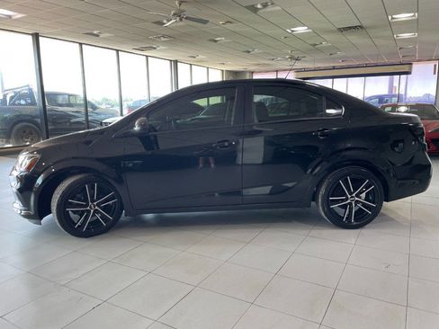 Used 2019 Chevrolet Sonic LS image 4