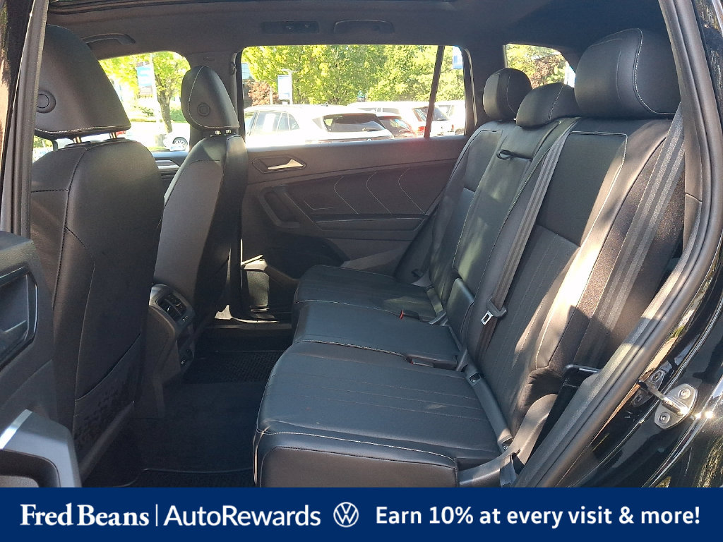 Certified 2024 Volkswagen Tiguan SE R-Line AWD/4WD image 13