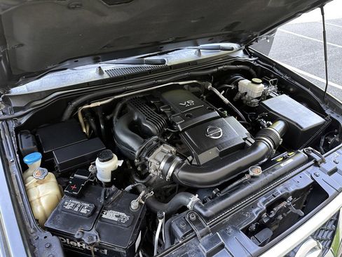 Used 2012 Nissan Frontier SV AWD/4WD image 31