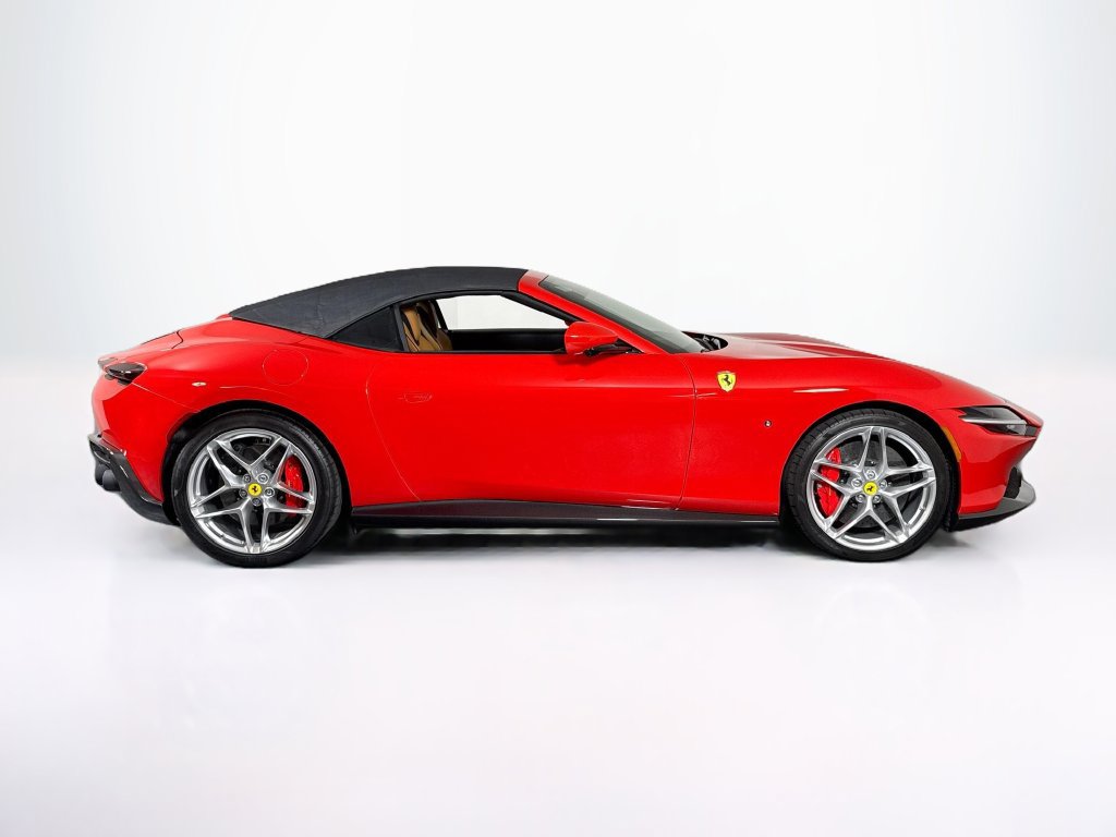 Certified 2025 Ferrari Roma Spider RWD image 10