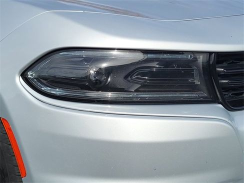 Certified 2023 Dodge Charger SXT image 5