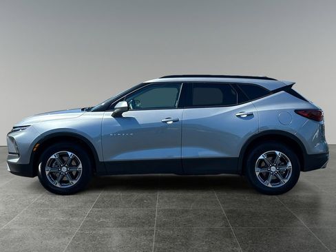 Used 2025 Chevrolet Blazer LT w/ Convenience Package AWD/4WD image 6