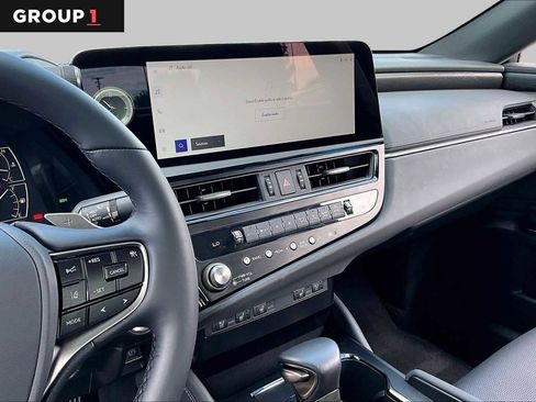 Used 2025 Lexus ES 350 w/ Premium Package FWD image 6