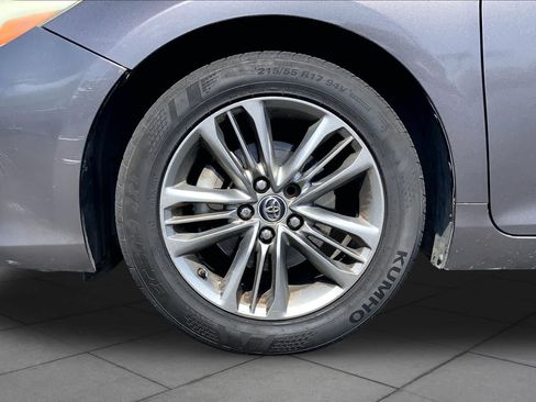 Used 2016 Toyota Camry SE FWD image 10