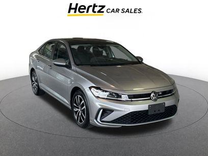 Used 2025 Volkswagen Jetta SE