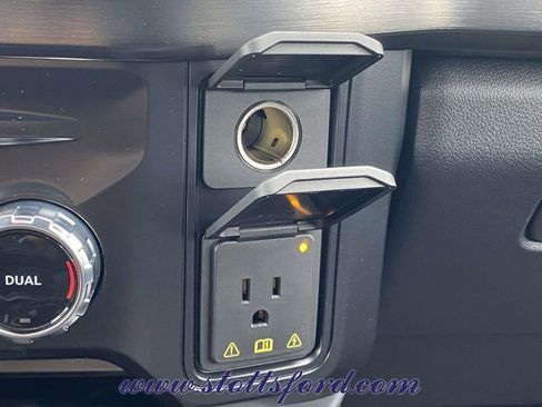 New 2026 Ford F250 Lariat image 27
