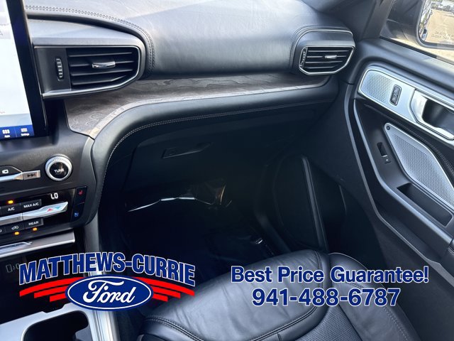 Certified 2020 Ford Explorer Platinum w/ Premium Technology Package AWD/4WD image 27