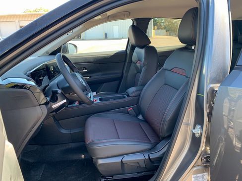 New 2026 Nissan Kicks SR image 16