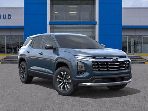 New 2026 Chevrolet Equinox LT image 7