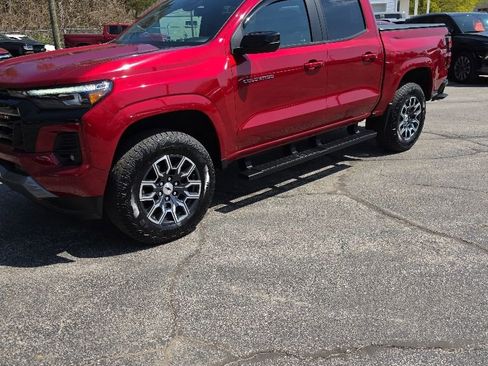 Certified 2023 Chevrolet Colorado Z71 w/ Advanced Trailering Package AWD/4WD image 3