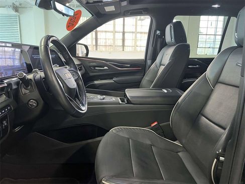 Certified 2024 Cadillac Escalade Sport w/ Touring Package image 26