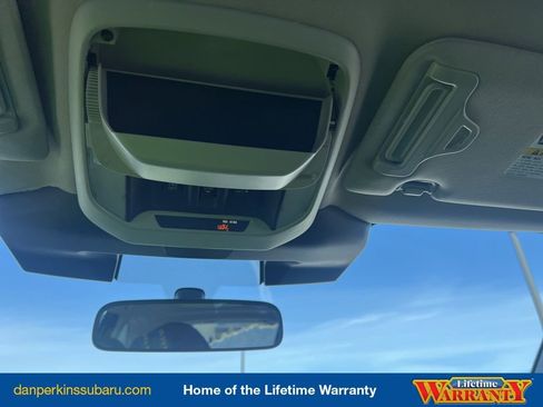 Used 2023 Subaru Forester Sport image 23