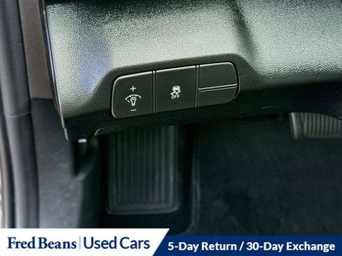 Certified 2024 Hyundai Elantra SEL FWD image 15